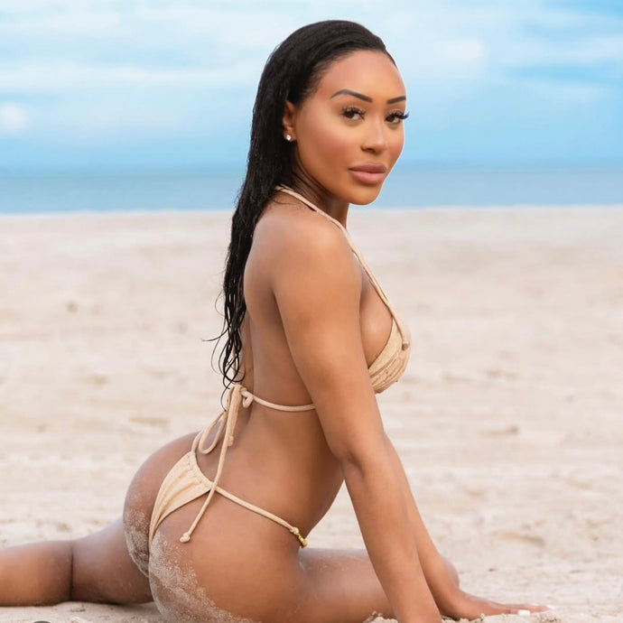 Meet Nalu Babe Melissa Marks